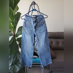 Zara Petite Ladies Highrise Jeans